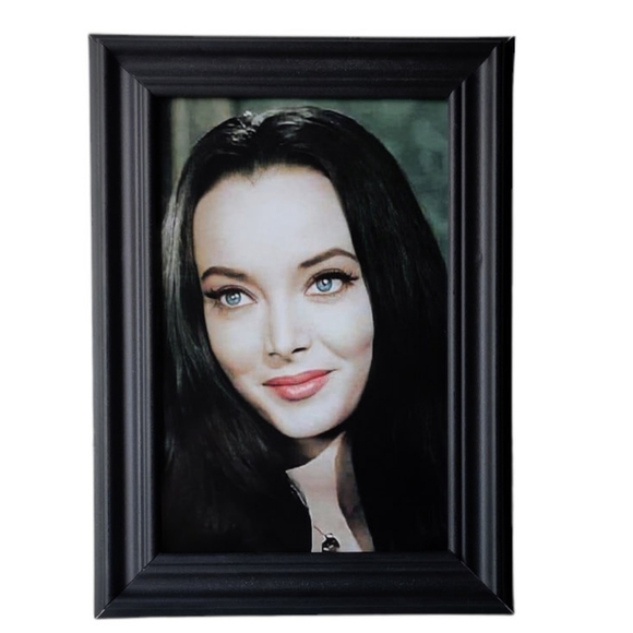 addams Family Morticia Vintage Original Gothic Punk Rock Goth Emo Antique 60s - Picture 2 of 4